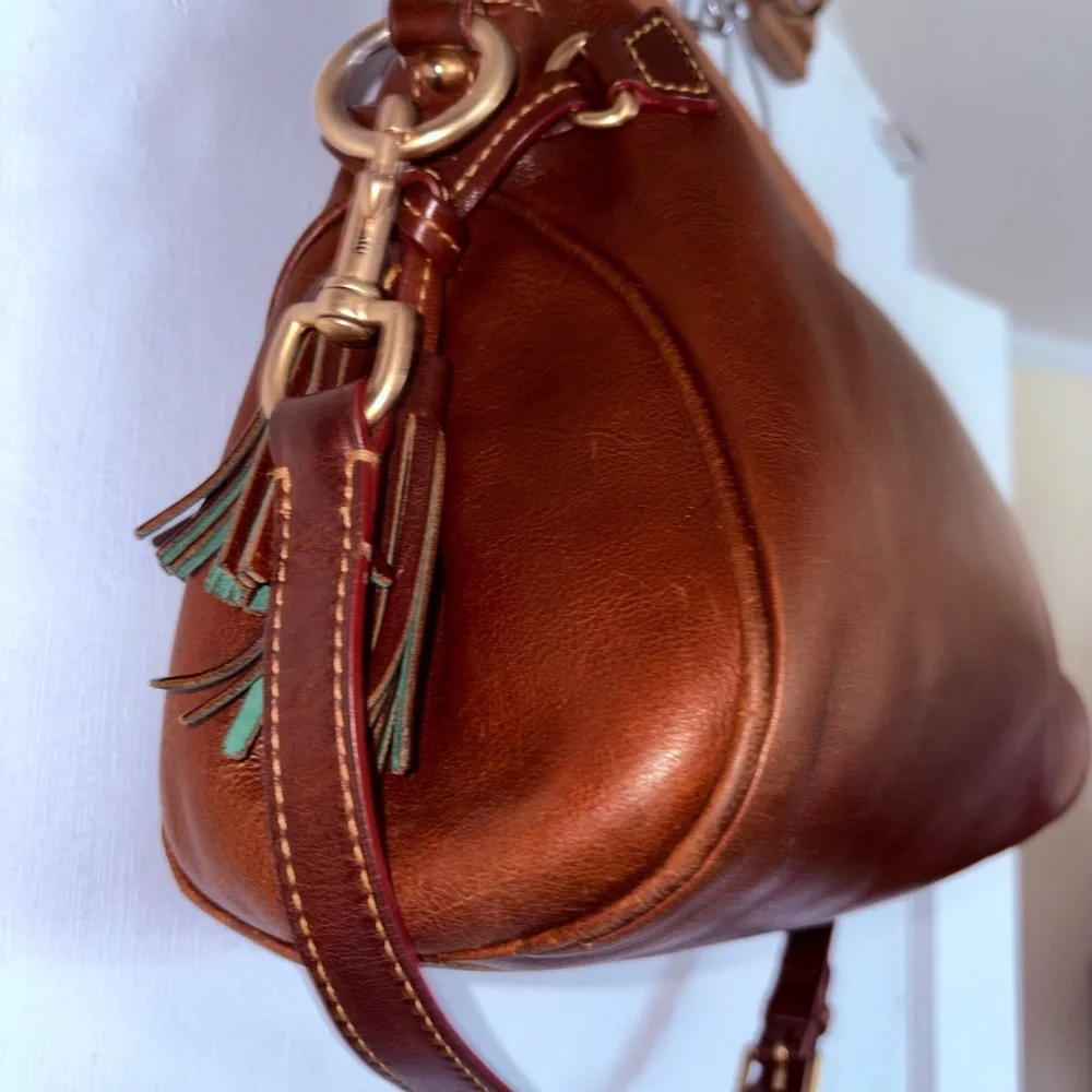 Elegant & Large Dooney & Bourke Shoulder Bag Brown Leather Handbag - Picture 4 of 7